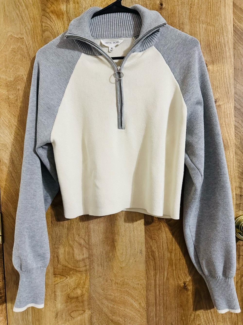 Hippie Rose Cream & Gray Cropped Half-Zip Raglan Sweatshirt
